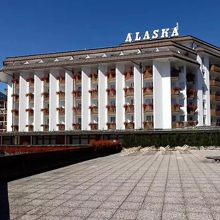 فندق Alaska